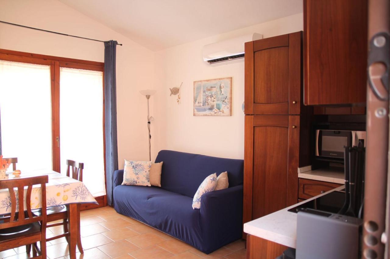 Magibac Due - Casa Vicino Aeroporto E Mater Olbia Apartment Bagian luar foto