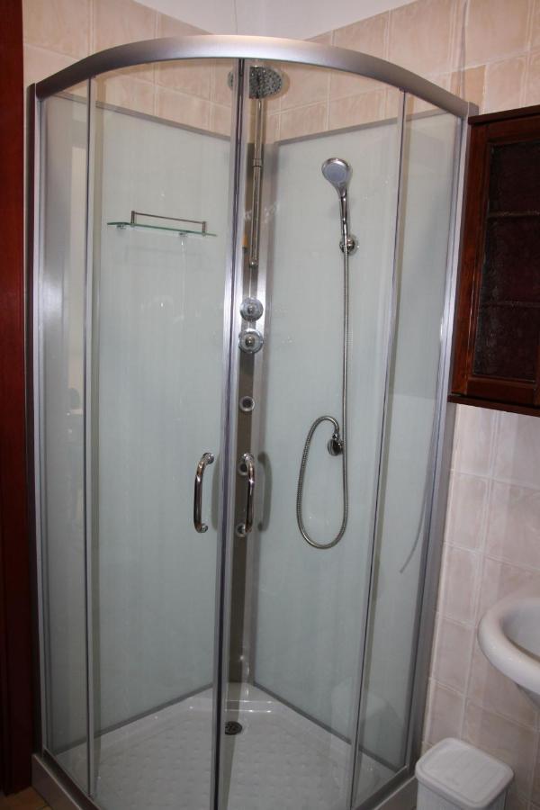 Magibac Due - Casa Vicino Aeroporto E Mater Olbia Apartment Bagian luar foto