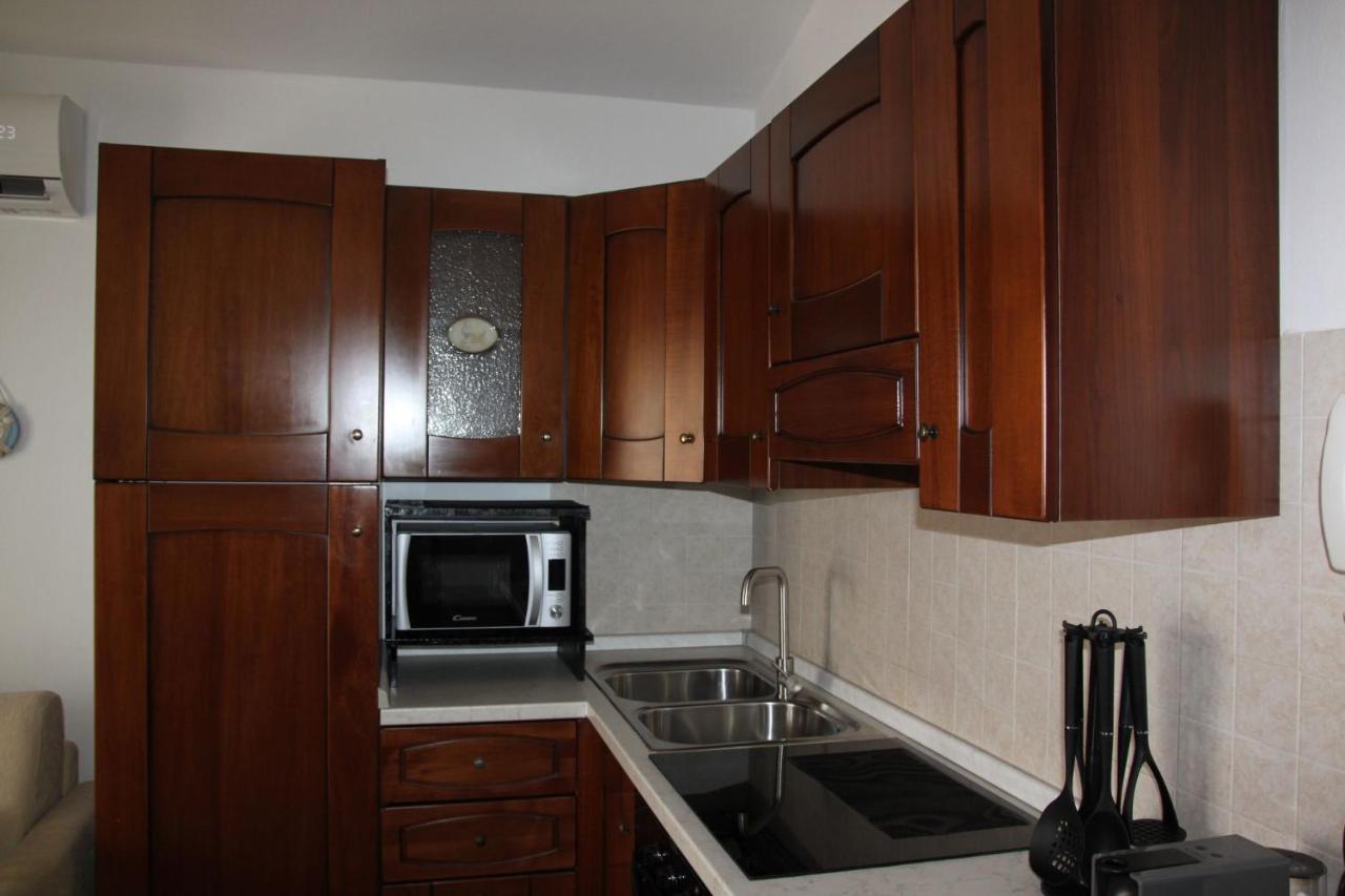 Magibac Due - Casa Vicino Aeroporto E Mater Olbia Apartment Bagian luar foto