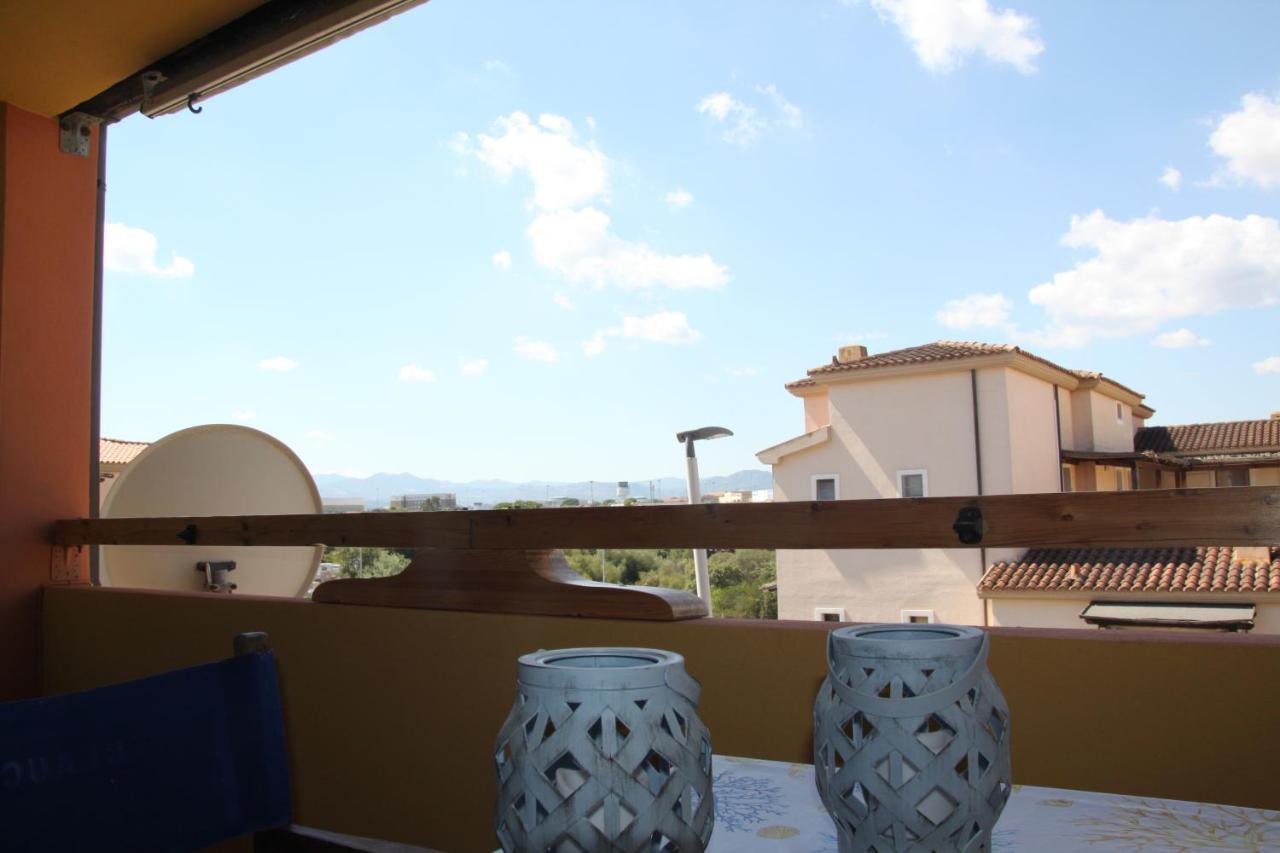 Magibac Due - Casa Vicino Aeroporto E Mater Olbia Apartment Bagian luar foto