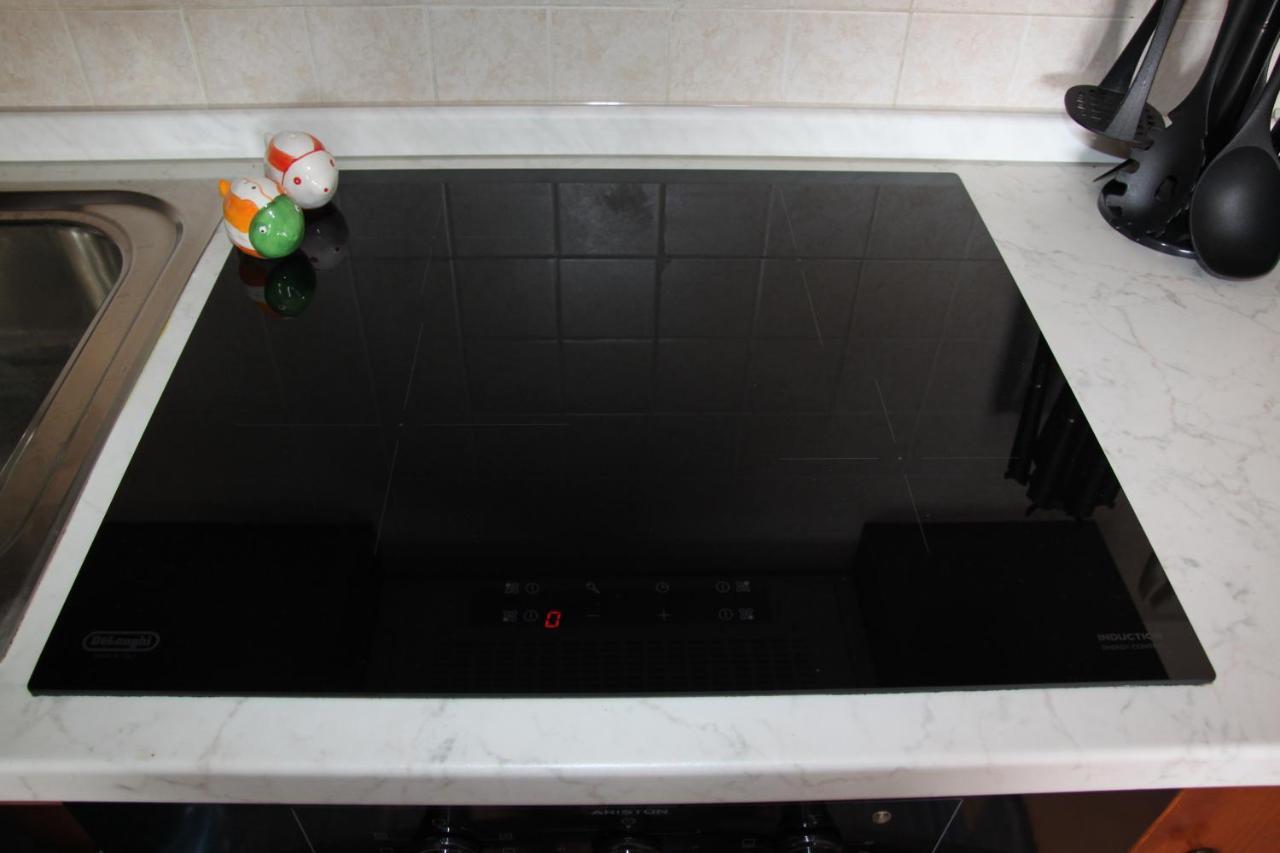 Magibac Due - Casa Vicino Aeroporto E Mater Olbia Apartment Bagian luar foto