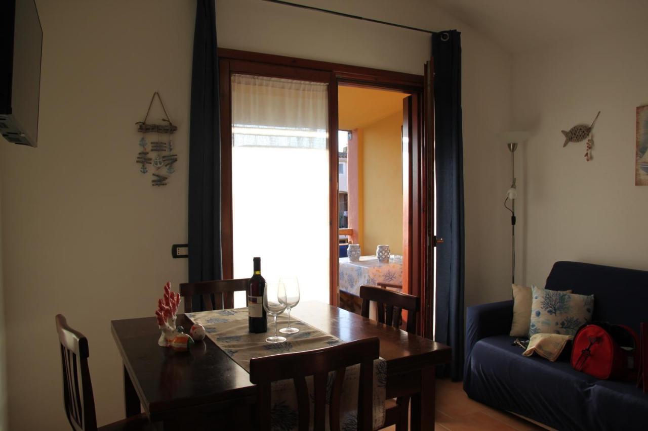 Magibac Due - Casa Vicino Aeroporto E Mater Olbia Apartment Bagian luar foto